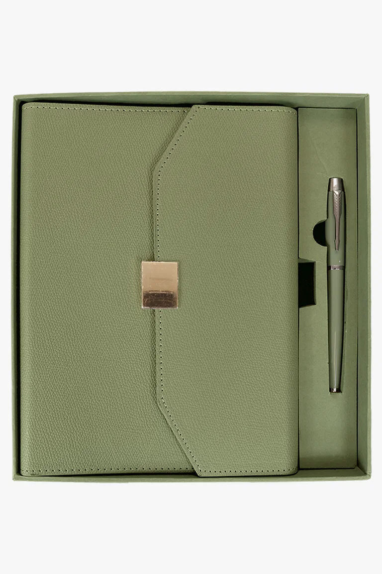 C63s Executive Notebook And Pen In Card Folder — Green