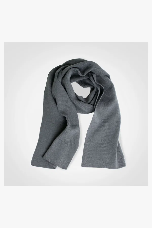 C63s Everest Scarf — Charcoal