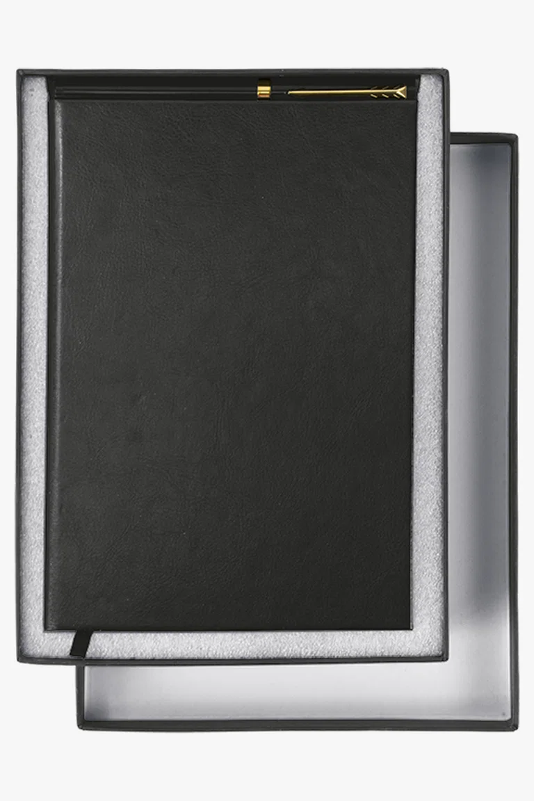 C63s A5 Notebook & Pen Gift Set — Black