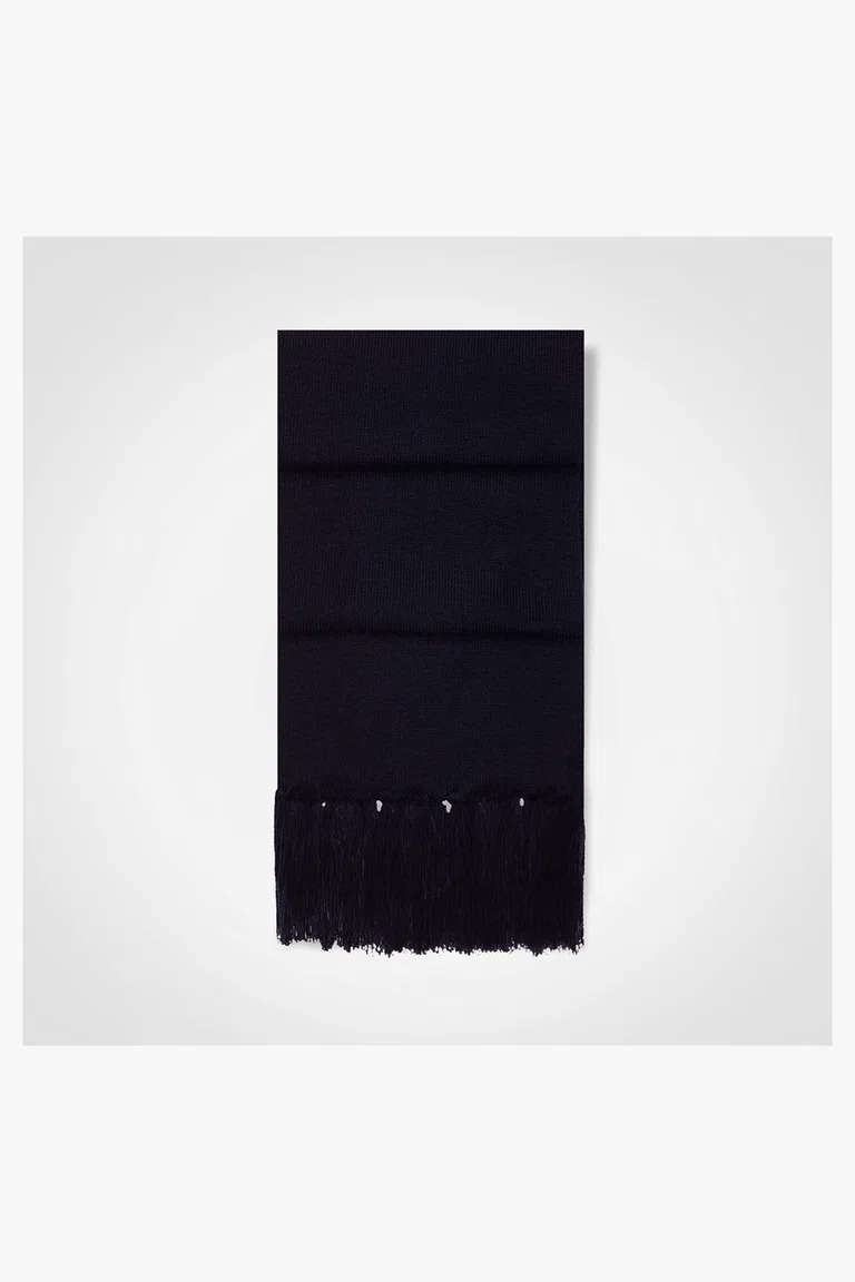 C63s Aspen Scarf — Navy